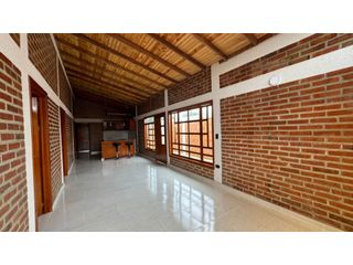 Foto 6 de Casa campestre nueva con piscina en venta Santa Elena El Cerrito Valle