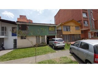 Foto 2 de CASA EN ALQUILER SANTA GEMA LAURELES MEDELLIN AVENIDA 80 CON 33