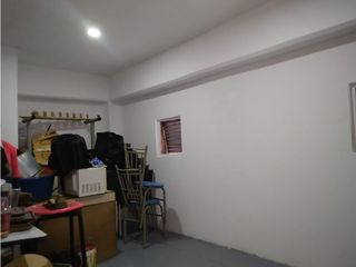 Foto 2 de Arriendo o venta de local en Centro Fiesta Suba