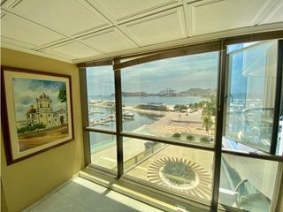 Foto 8 de SE VENDE OFICINA CON VISTA AL MORRO Y PUERTO DE SANTA MARTA