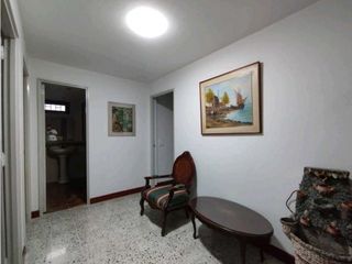 Foto 13 de Vendo o permuto Apartamento Suramericana 189,mts