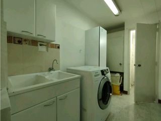 Foto 6 de Vendo o permuto Apartamento Suramericana 189,mts