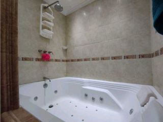 Foto 7 de Vendo o permuto Apartamento Suramericana 189,mts
