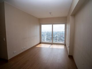 Foto 2 de Departamento en La Victoria, límite con San Isidro | VENTA