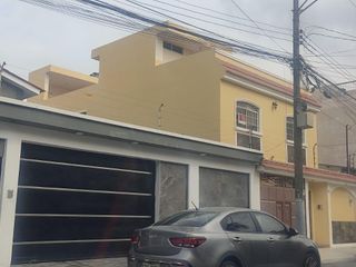 Foto 1 de CASA EN VENTA URDENOR 1 MarC