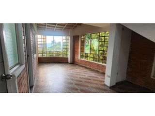 Foto 4 de Venta de casalote de 2500 M2 en 650 mill en Mesitas del Colegio Cund