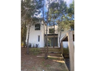 Foto 1 de CASA EN ALQUILER  EN COSTA ESMERALDA - MARITIMO III 24