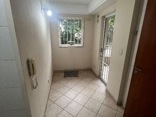 Foto 8 de Departamento en alquiler en Lanus Oeste