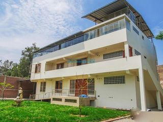 Foto 12 de Casas Venta AV. Uno  - PACHACAMAC
