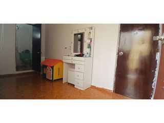 Foto 16 de Venta de Casa de 3 Pisos en Condominio – San Miguel