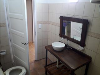 Foto 2 de DEPARTAMENTO TIPO PH 2 Y 1/2 AMB SIN EXPENSAS PATIOS P BAJA PINTADO