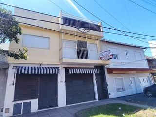Foto 4 de Casa PH en venta en Ramos Mejia Sur