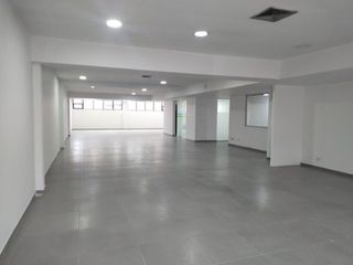 Foto 8 de BODEGA en ARRIENDO en Bogotá LAS FERIAS