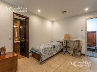 Foto 25 de Casa en venta en Don Torcuato con jardin y pileta