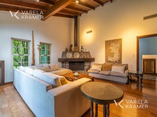Foto 7 de Casa en venta en Don Torcuato con jardin y pileta