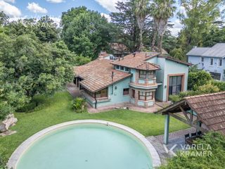 Foto 16 de Casa en venta en Don Torcuato con jardin y pileta