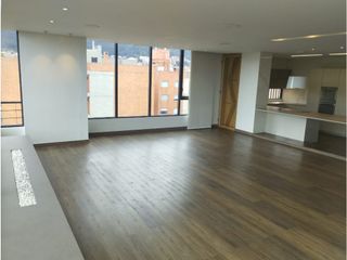 Foto 4 de Espectacular PH con terraza para Arriendo en el Virrey