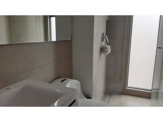 Foto 8 de Moderno apartamento con balcón para arriendo en Chicó