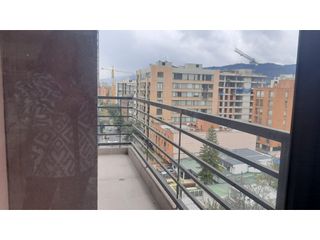 Foto 5 de Moderno apartamento con balcón para arriendo en Chicó