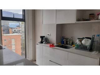 Foto 7 de Moderno apartamento con balcón para arriendo en Chicó