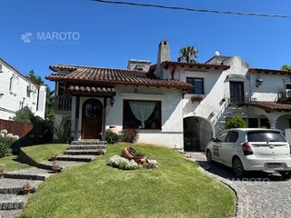 Foto 19 de CASA EN VENTA EN BARRIO ARANJUEZ CON CUATRO DORMITORIOS