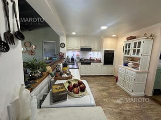 Foto 7 de CASA EN VENTA EN BARRIO ARANJUEZ CON CUATRO DORMITORIOS