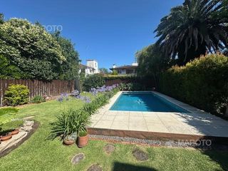 Foto 17 de CASA EN VENTA EN BARRIO ARANJUEZ CON CUATRO DORMITORIOS