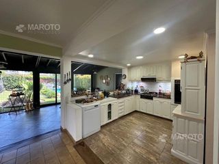 Foto 6 de CASA EN VENTA EN BARRIO ARANJUEZ CON CUATRO DORMITORIOS