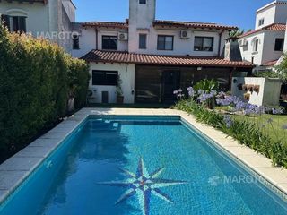 Foto 2 de CASA EN VENTA EN BARRIO ARANJUEZ CON CUATRO DORMITORIOS