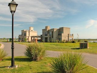 Foto 10 de Terreno en venta - 834mts2 - San Sebastián