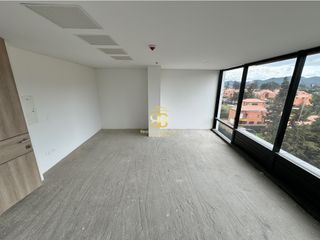 Foto 10 de SE VENDE MAGNFICA OFICINA EN SABANA PARK CAJIC