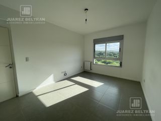 Foto 5 de Alquiler 2 dormitorios en complejo Milenica IV - Camino Carlos Paz