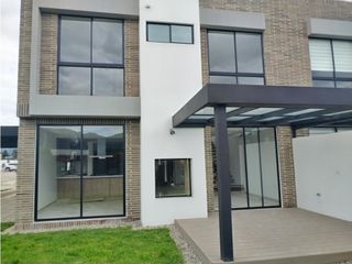 Foto 12 de VENDO CASA CAMPESTRE 152 M2 MERLOT CHA | 025