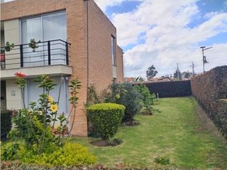Foto 2 de VENDO CASA CAMPESTRE 254 M2 LA ESPERANZA E1 | 023 |