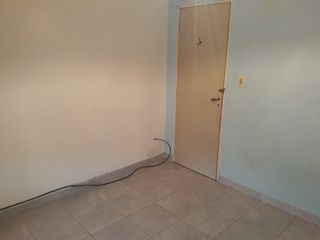 Foto 5 de Departamento Tipo Casa en alquiler en Remedios de Escalada Este