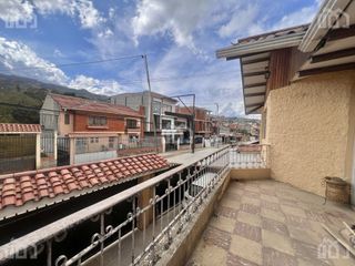 Foto 15 de CASA RENTERA CON LOCAL COMERCIAL GUALACEO