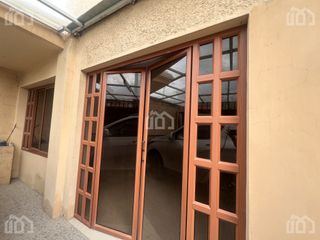 Foto 3 de CASA RENTERA CON LOCAL COMERCIAL GUALACEO
