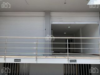 Foto 15 de LOCAL COMERCIAL EN ARRIENDO EN AV 10 DE AGOSTO