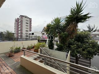 Foto 8 de CASA  DE RENTA LA FLORESTA