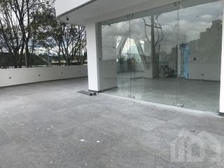 Foto 2 de VENTA LOCAL SECTOR GRANDA CENTENO