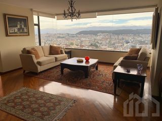 Foto 1 de VENTA DE DEPARTAMENTO EN EL BOSQUE