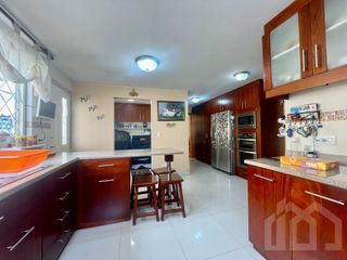 Foto 7 de CASA DE VENTA EN QUITO