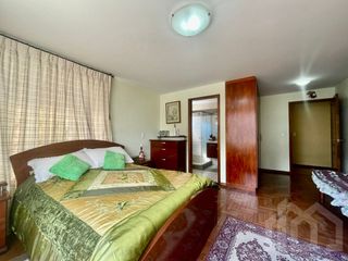 Foto 13 de CASA DE VENTA EN QUITO