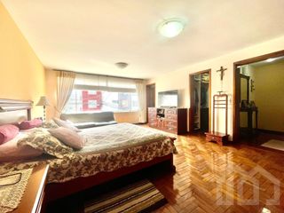 Foto 10 de CASA DE VENTA EN QUITO