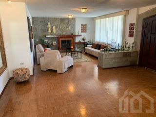 Foto 8 de CASA EN VENTA CON DOS DEPARTAMENTOS  SECTOR  CARCELEN