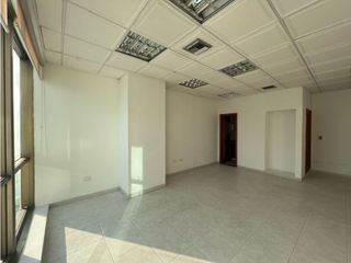 Foto 4 de Se arrienda oficina en Bellavista, Santa Marta