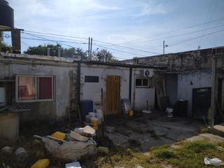 Foto 25 de Casa en venta - 2 Dormitorios 2 Baños -  Local - 300Mts2 - Los Hornos, La Plata
