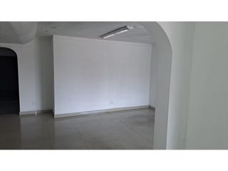 Foto 2 de Bicentenario, Oficina en Renta, 45m2, 3 Ambientes