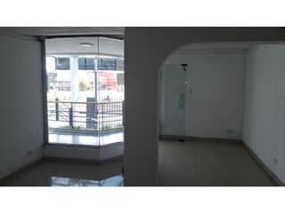 Foto 3 de Bicentenario, Oficina en Renta, 45m2, 3 Ambientes