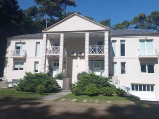 Foto 3 de Departamento en alquiler en Carilo